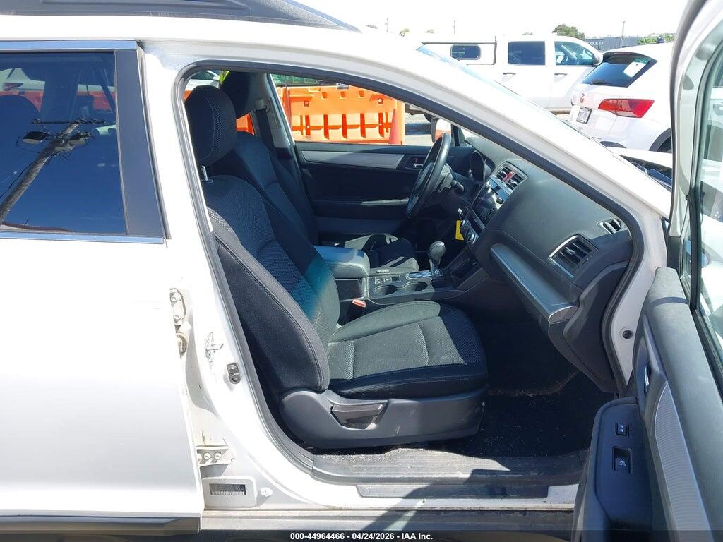 4S4BSACC1H3238962 2017 SUBARU OUTBACK photo no. 5