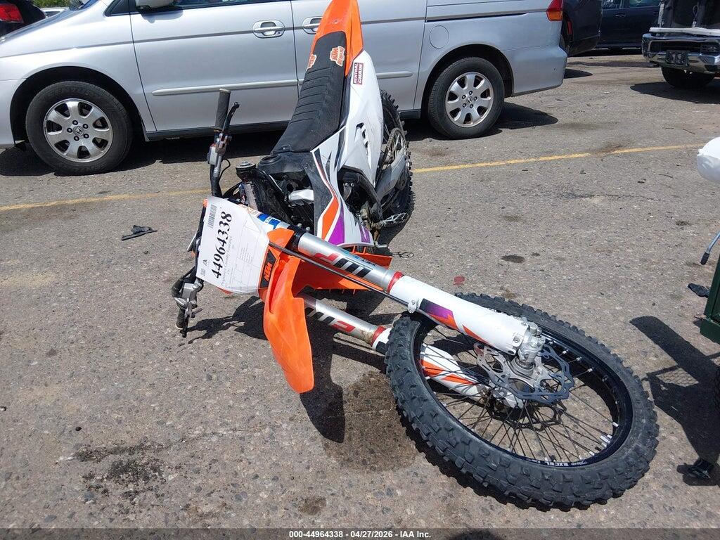 VBKSXS437PM313665 2023 KTM 450 photo no. 5