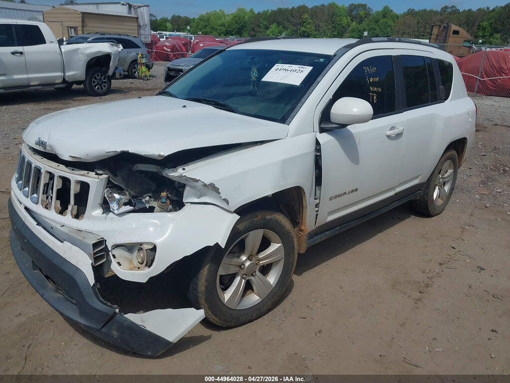 1C4NJDEB4GD613908 2016 JEEP COMPASS photo no. 2