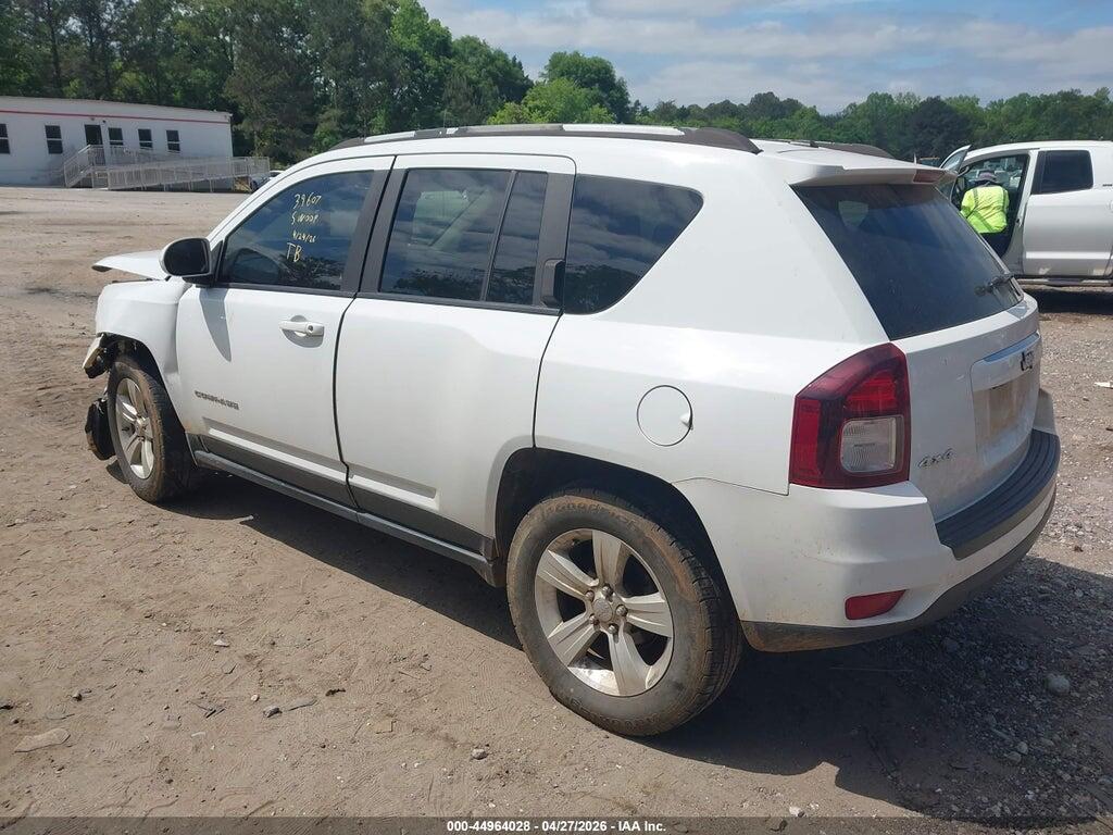 1C4NJDEB4GD613908 2016 JEEP COMPASS photo no. 3