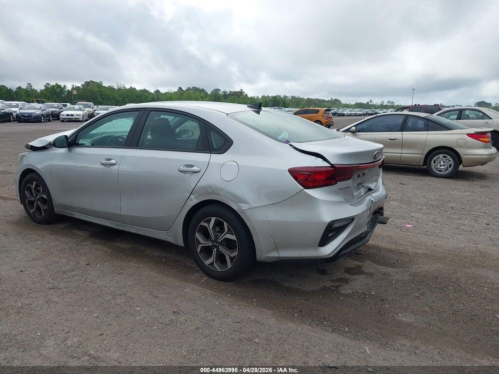 3KPF24AD4ME272447 2021 KIA FORTE photo no. 3