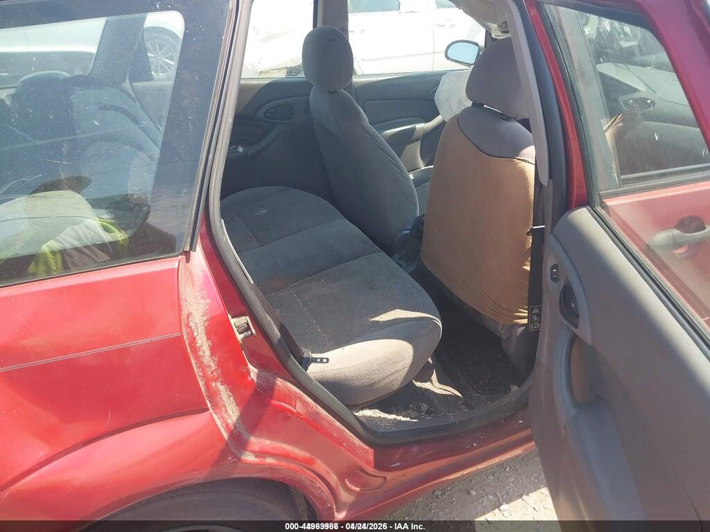 1FAFP36352W204534 2002 FORD FOCUS photo no. 8