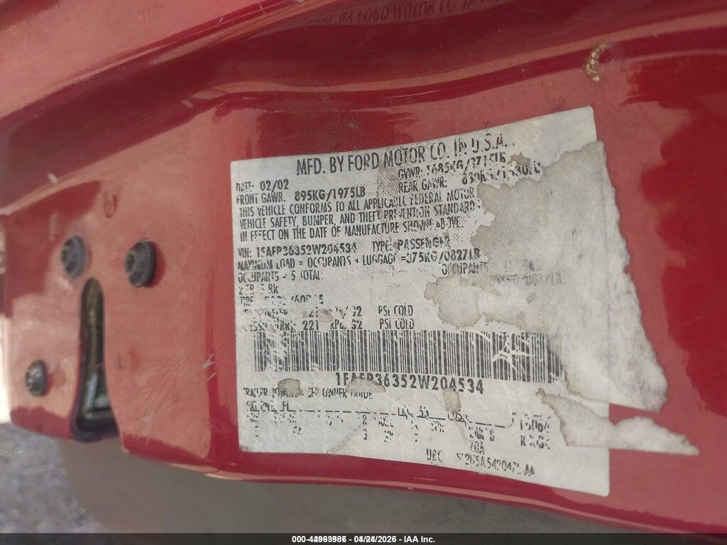 1FAFP36352W204534 2002 FORD FOCUS photo no. 9