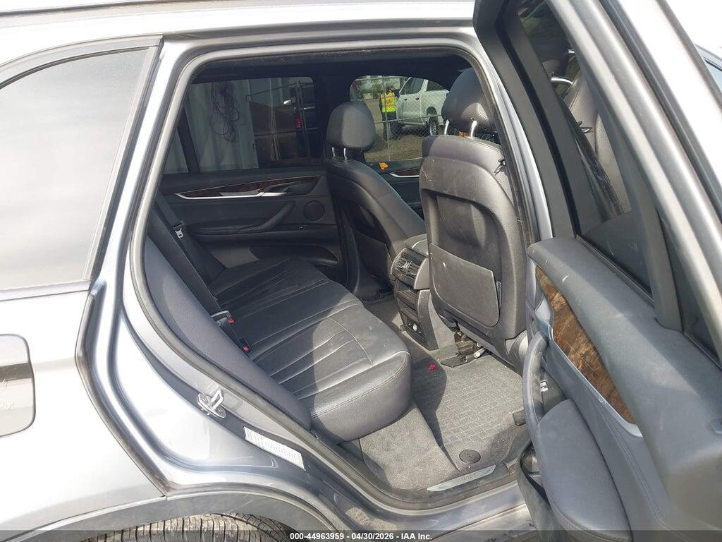 5UXKR0C39H0V71677 2017 BMW X5 photo no. 8