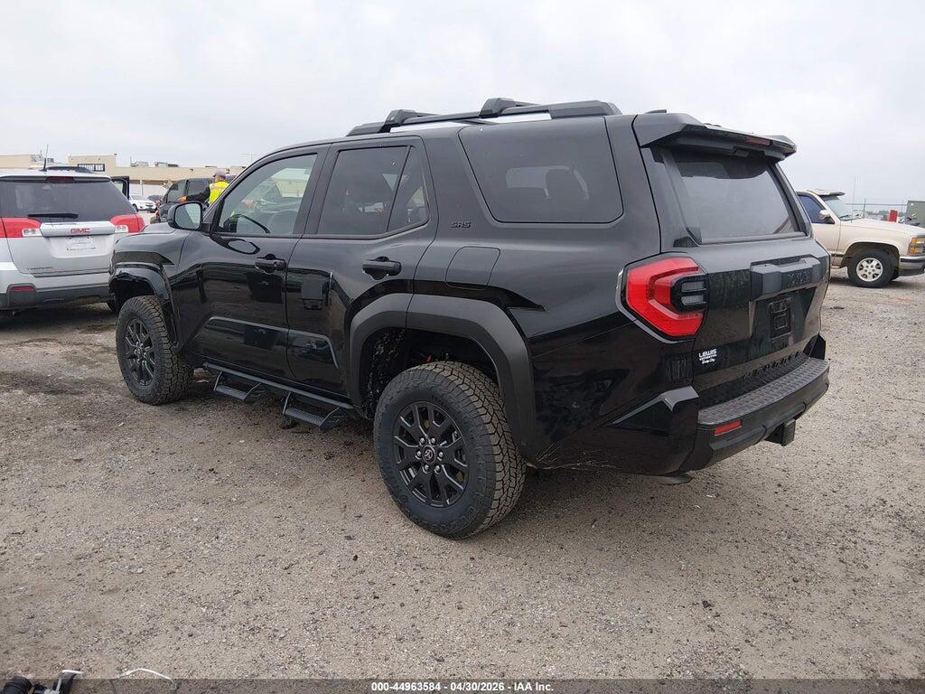 JTEVA5BR4T5081860 2026 TOYOTA 4RUNNER photo no. 3