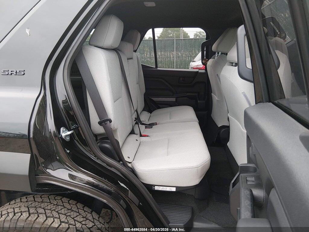 JTEVA5BR4T5081860 2026 TOYOTA 4RUNNER photo no. 8