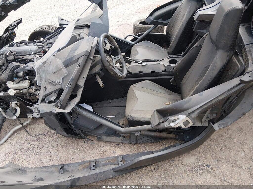 57XAASFA3J8125369 2018 POLARIS SLINGSHOT photo no. 6