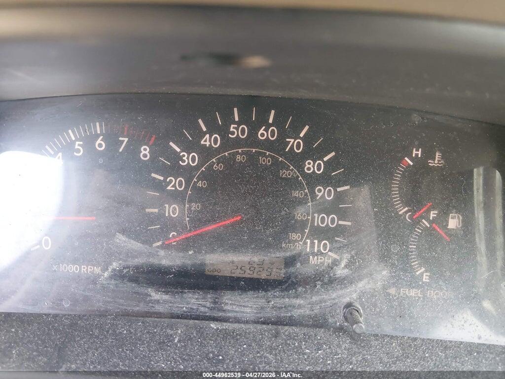 2T1BR32E05C424462 2005 TOYOTA COROLLA photo no. 7