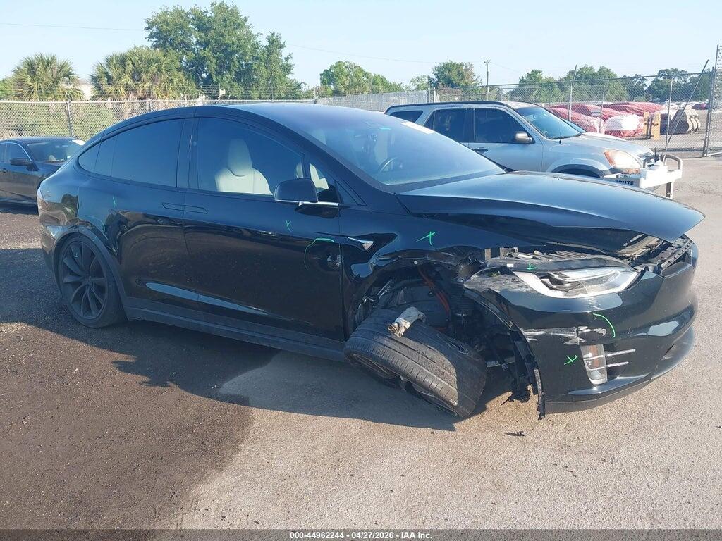 5YJXCBE44JF138091 2018 TESLA MODEL X photo no. 1
