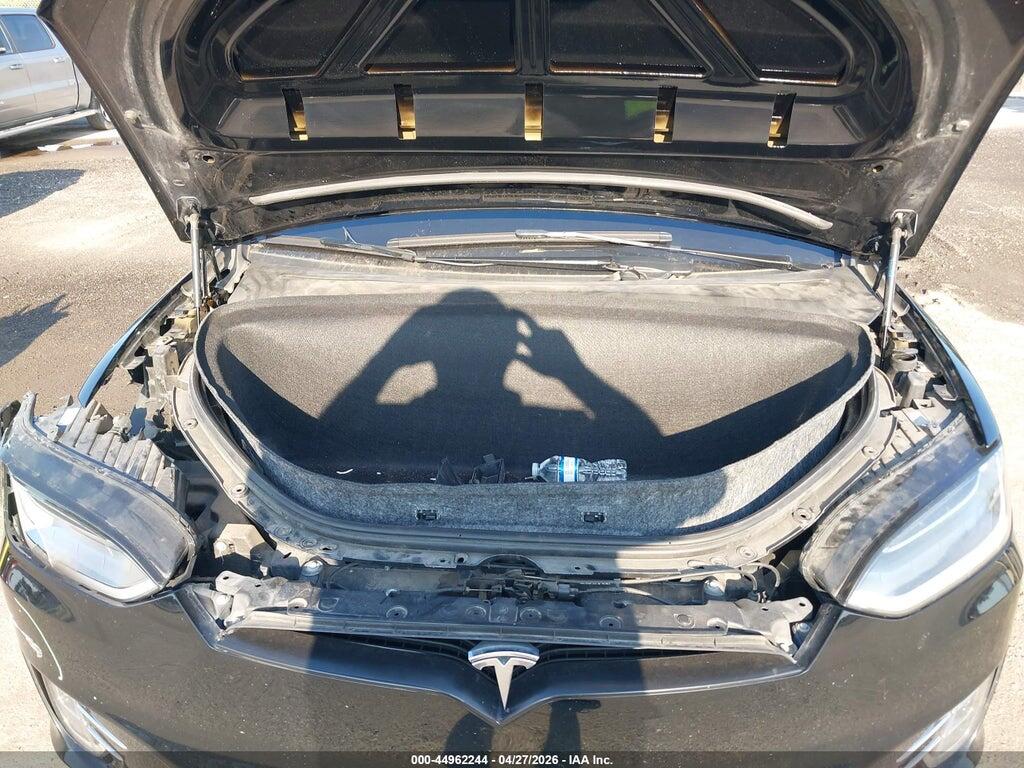 5YJXCBE44JF138091 2018 TESLA MODEL X photo no. 10
