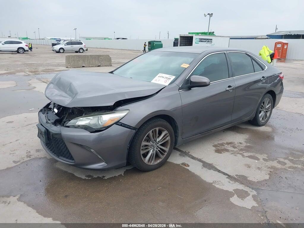 4T1BF1FK7FU072848 2015 TOYOTA CAMRY photo no. 2