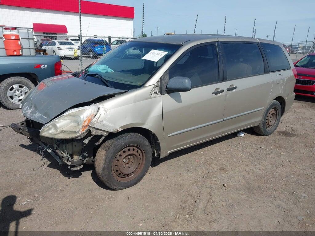 5TDZA29C04S017963 2004 TOYOTA SIENNA photo no. 2
