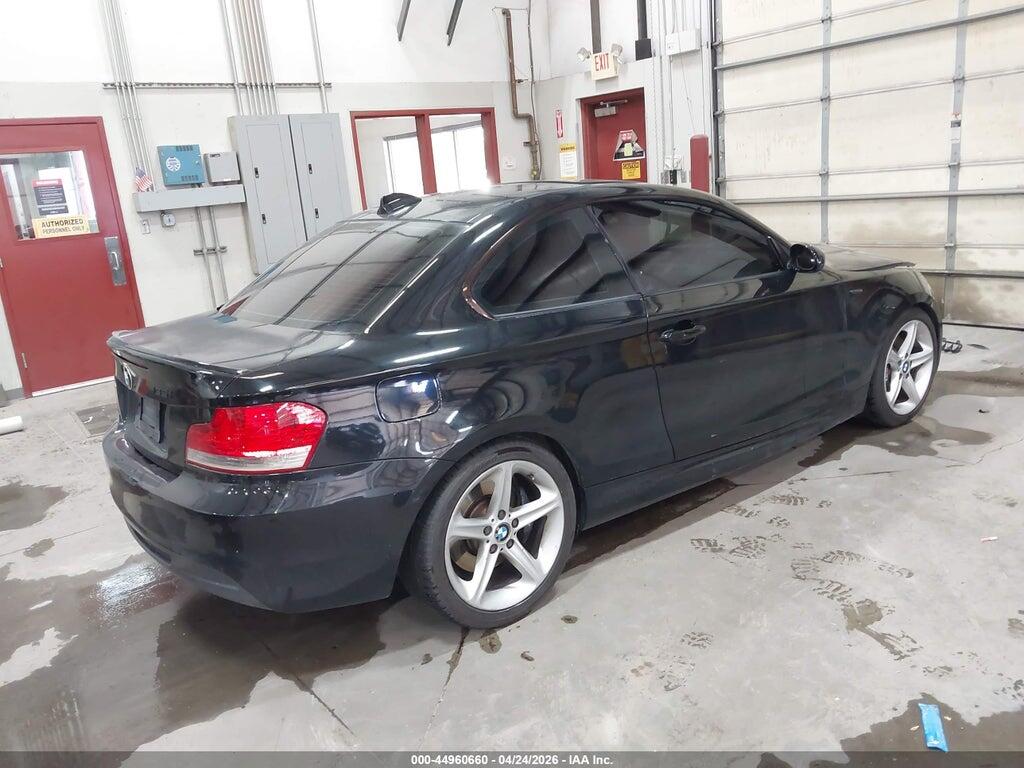 WBAUC73528VF25343 2008 BMW 135I photo no. 4
