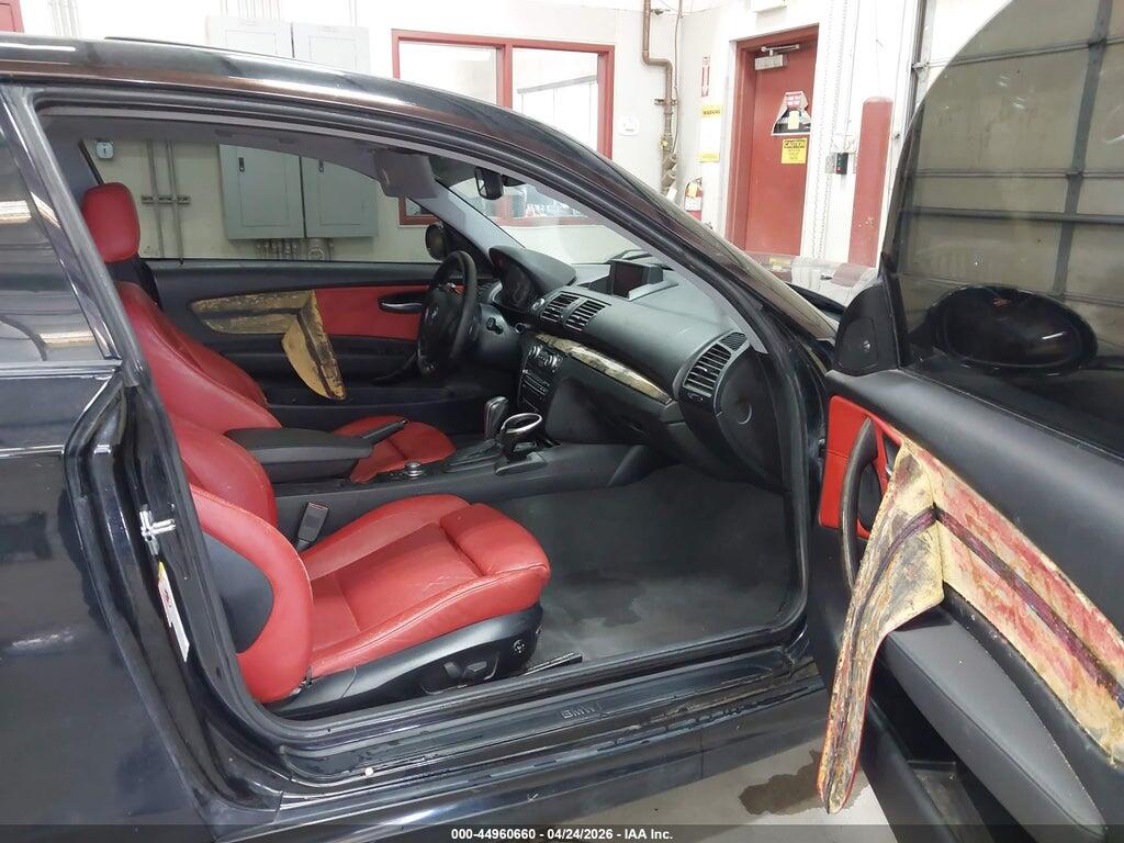 WBAUC73528VF25343 2008 BMW 135I photo no. 5
