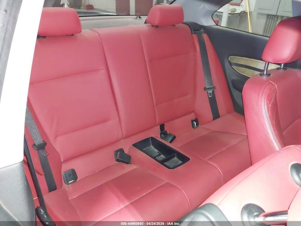 WBAUC73528VF25343 2008 BMW 135I photo no. 8
