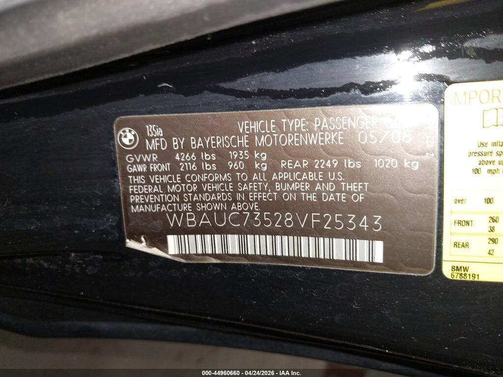 WBAUC73528VF25343 2008 BMW 135I photo no. 9