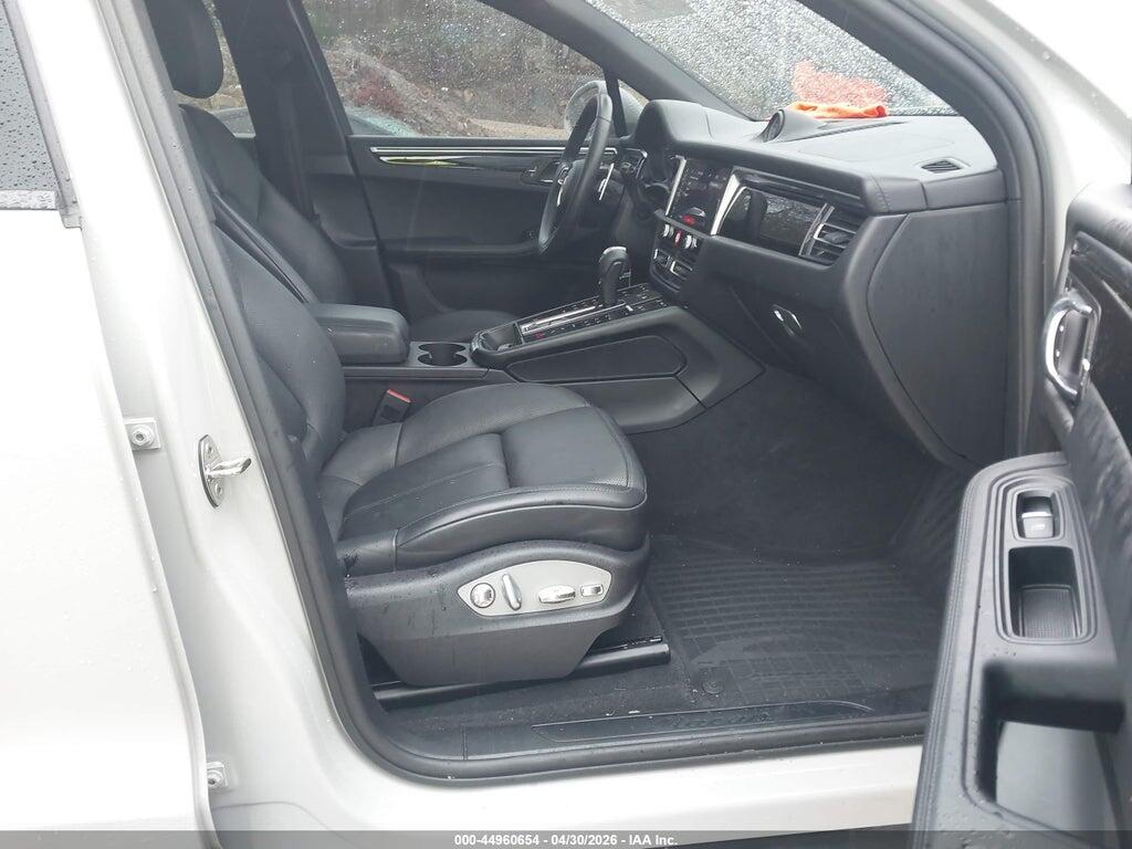 WP1AA2A52NLB05120 2022 PORSCHE MACAN photo no. 5