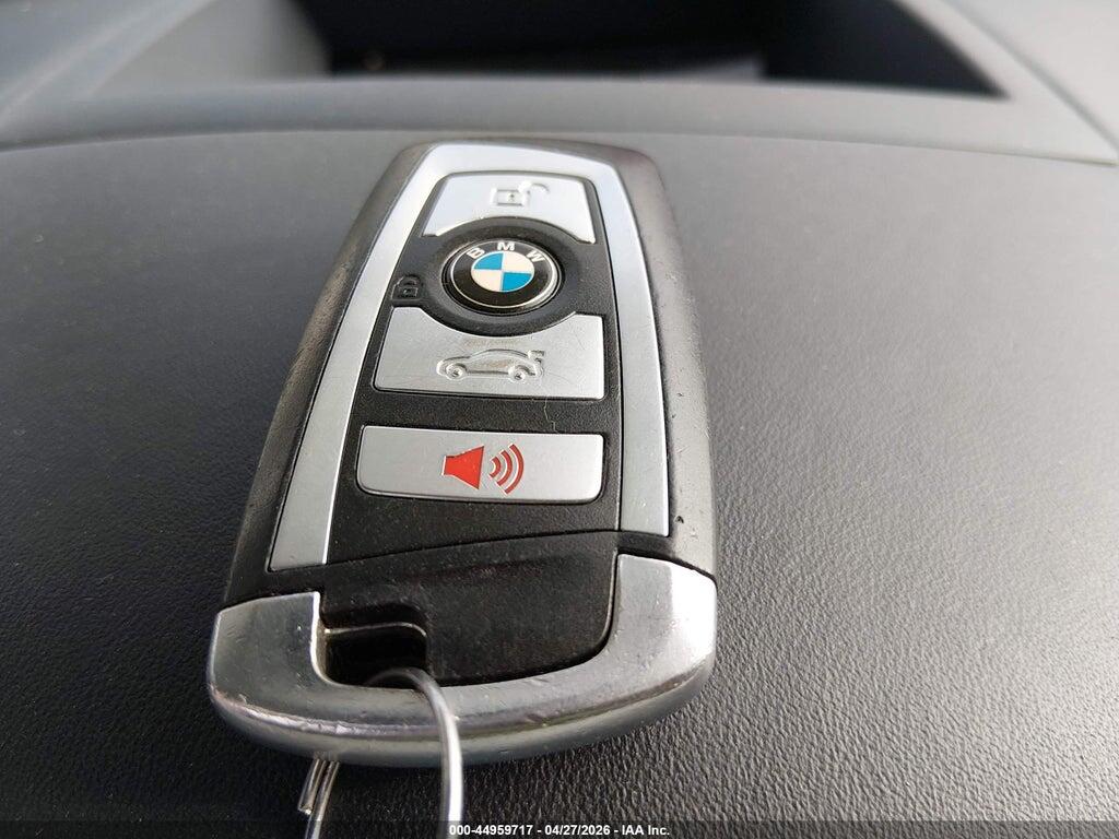 WBAYF8C57FD654550 2015 BMW 750LI photo no. 11