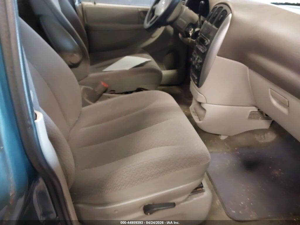 2A4GP54L86R631373 2006 CHRYSLER TOWN & COUNTRY photo no. 5