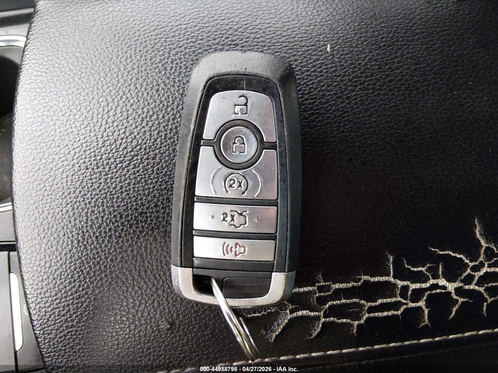 3FA6P0MU8KR155147 2019 FORD FUSION HYBRID photo no. 11