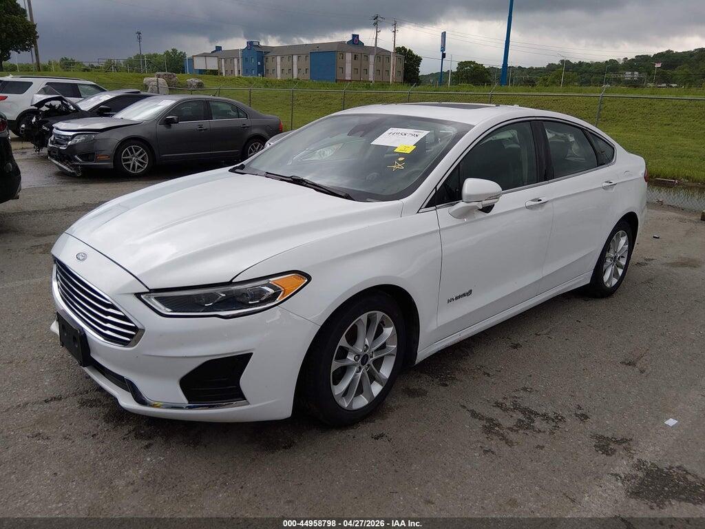 3FA6P0MU8KR155147 2019 FORD FUSION HYBRID photo no. 2