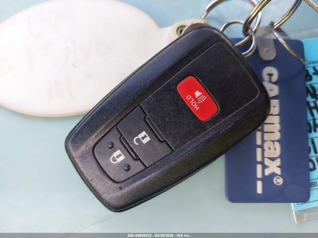 NMTKHMBX9KR094333 2019 TOYOTA C-HR photo no. 11