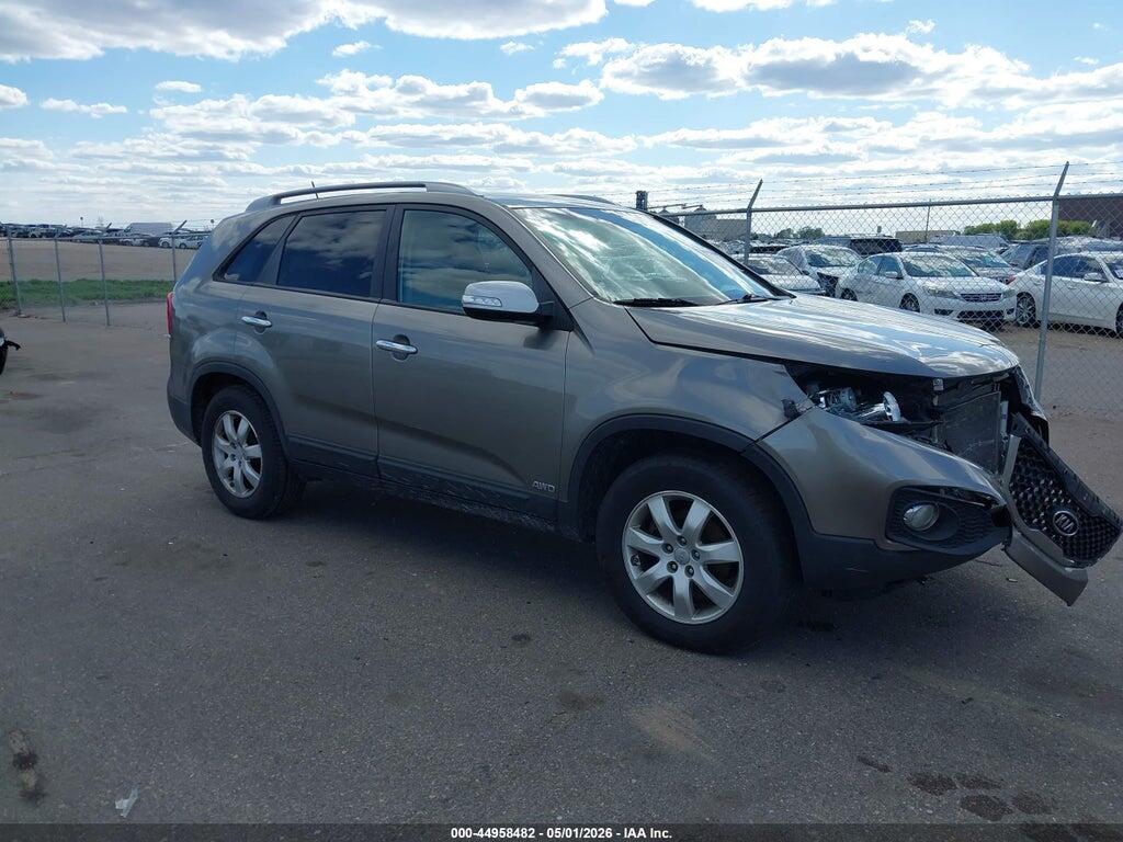 5XYKTDA29DG310882 2013 KIA SORENTO photo no. 1