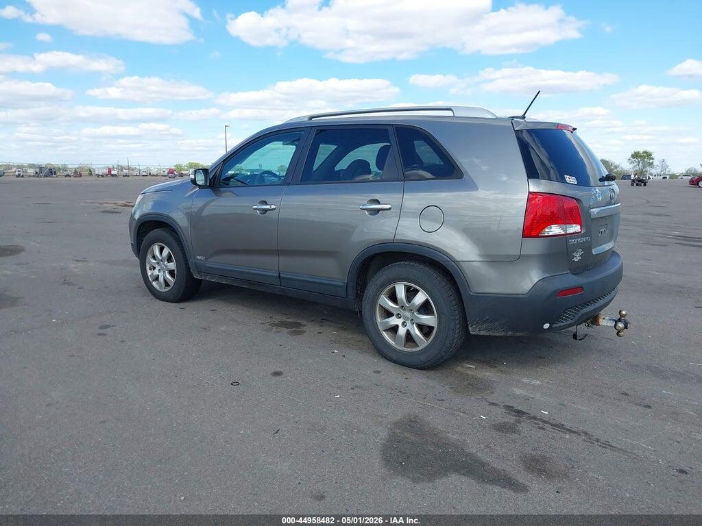 5XYKTDA29DG310882 2013 KIA SORENTO photo no. 3