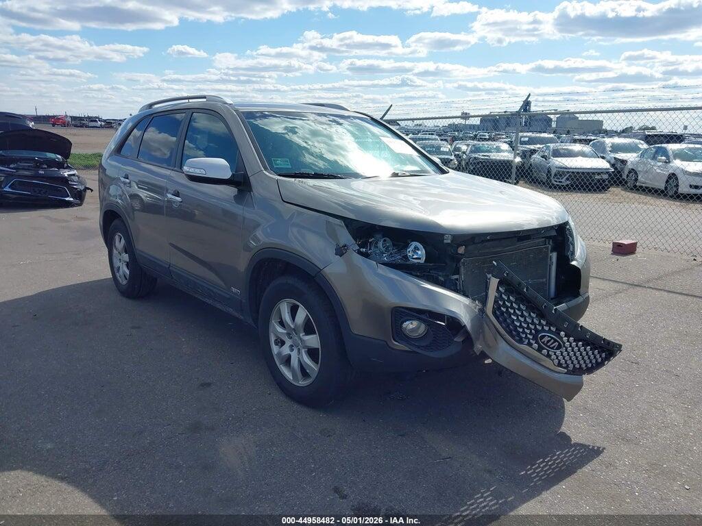 5XYKTDA29DG310882 2013 KIA SORENTO photo no. 6