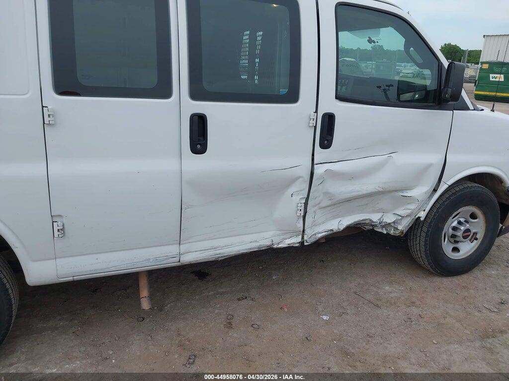1GTW7AFF3H1904339 2017 GMC SAVANA 2500 photo no. 6