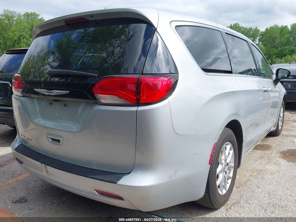 2C4RC1CG5NR226688 2022 CHRYSLER VOYAGER photo no. 4