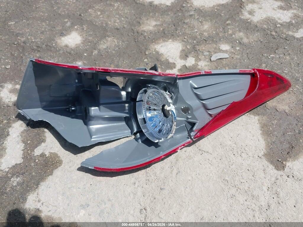 5NPDH4AE7DH254440 2013 HYUNDAI ELANTRA photo no. 12