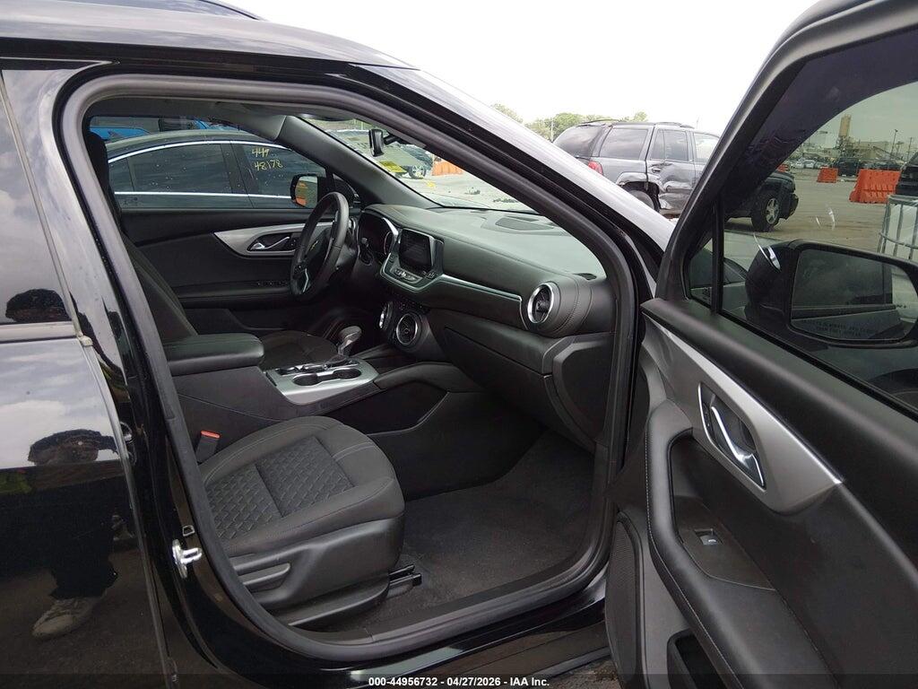 3GNKBHRS3MS547923 2021 CHEVROLET BLAZER photo no. 5