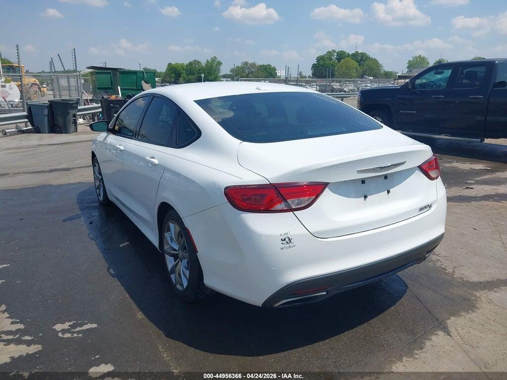 1C3CCCBB3FN573205 2015 CHRYSLER 200 photo no. 3