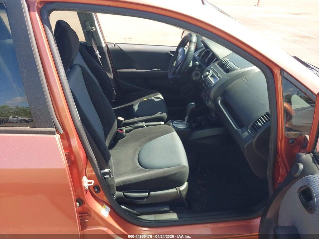 JHMGD38628S070370 2008 HONDA FIT photo no. 5