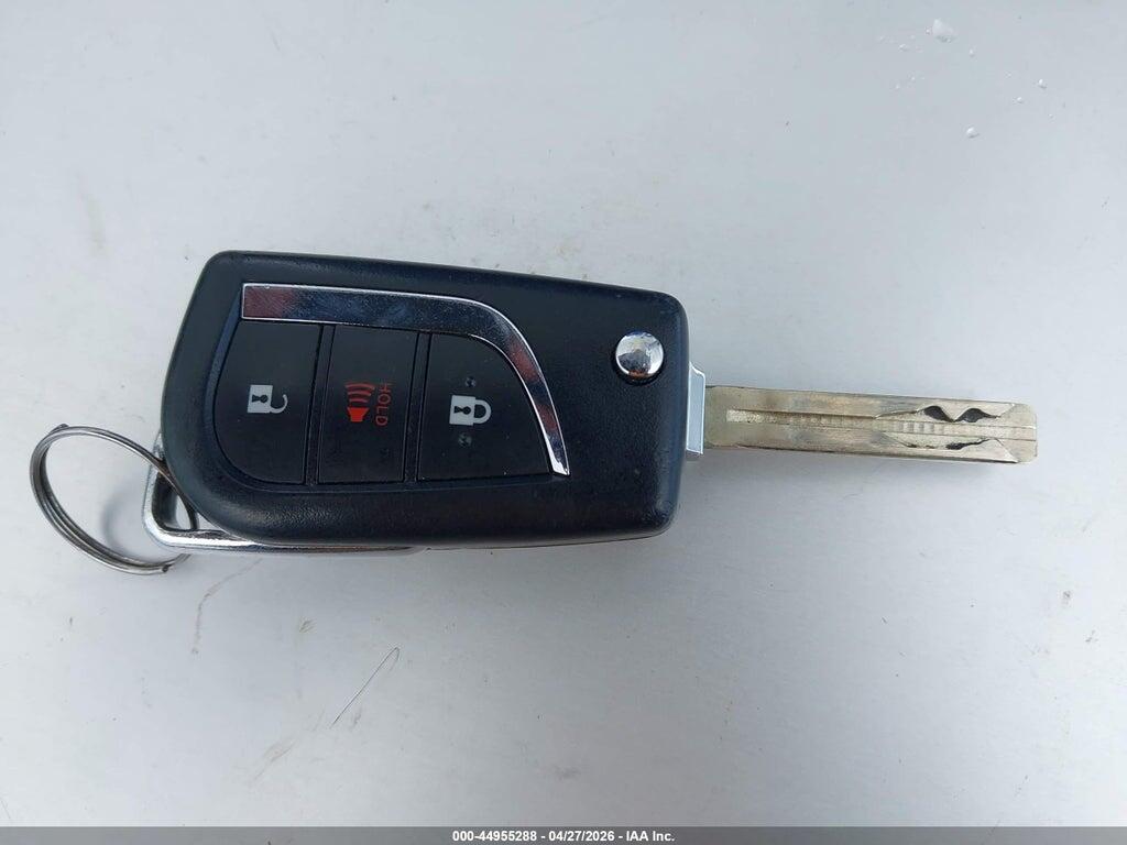 JTNKHMBX1K1019135 2019 TOYOTA C-HR photo no. 11