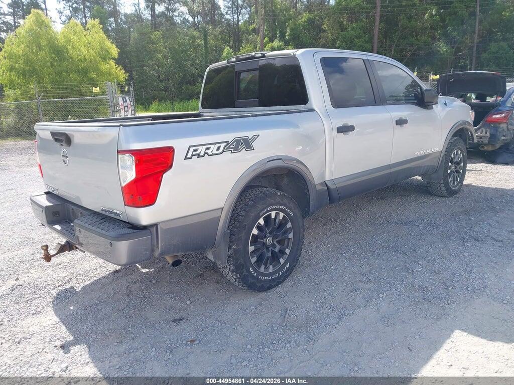 1N6AA1E57JN525943 2018 NISSAN TITAN photo no. 4