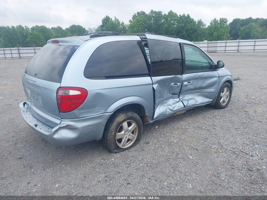 2D4GP44L75R465607 2005 DODGE GRAND CARAVAN photo no. 4