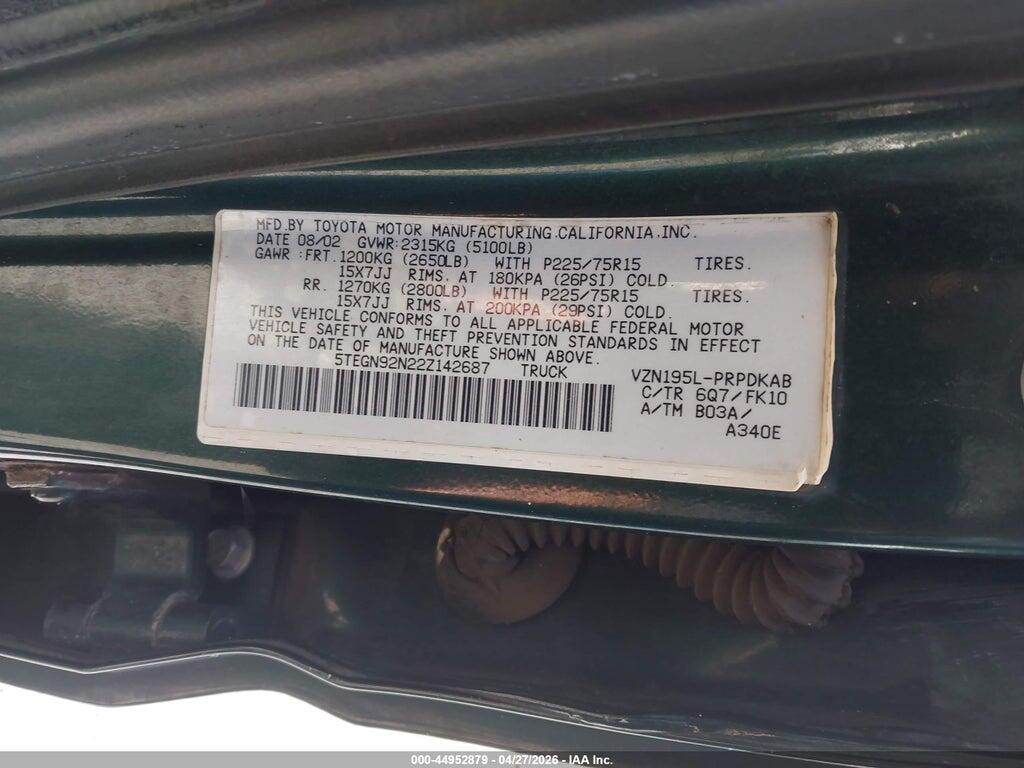 5TEGN92N22Z142687 2002 TOYOTA TACOMA photo no. 9