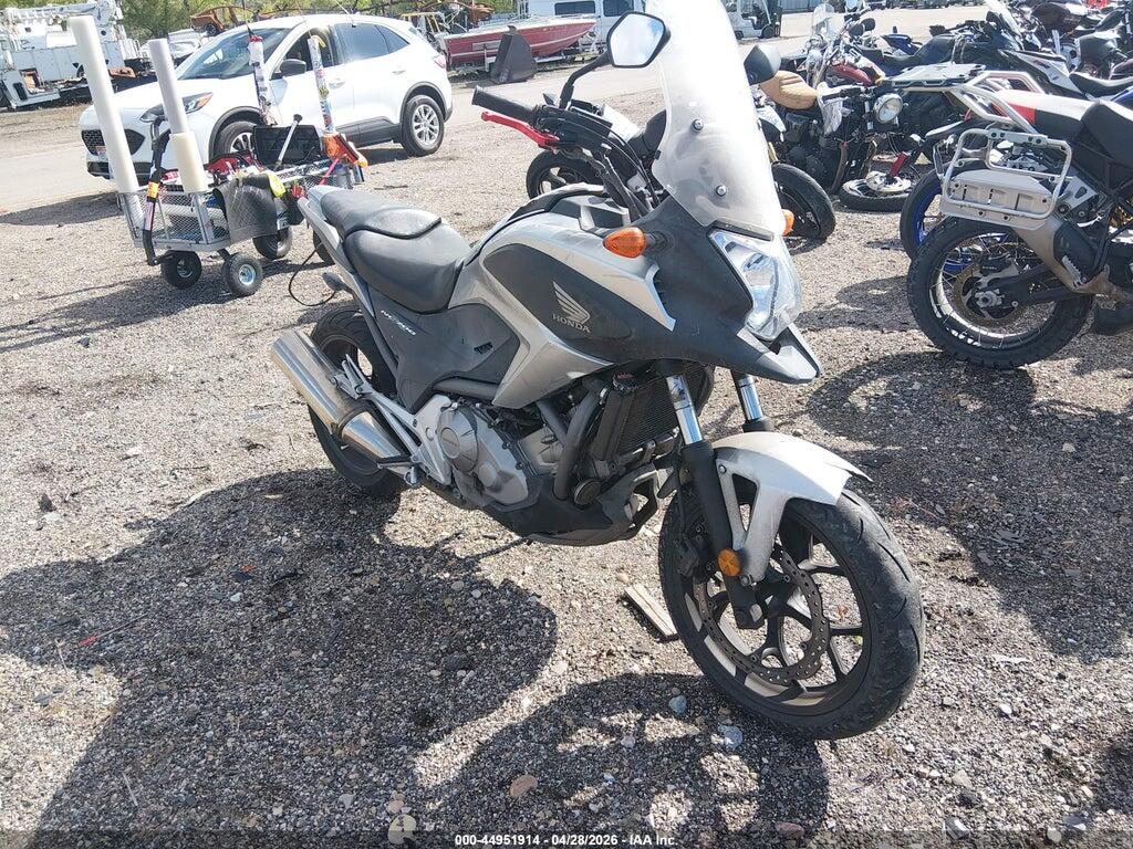 JH2RC6353CK001944 2012 HONDA NC700X photo no. 1