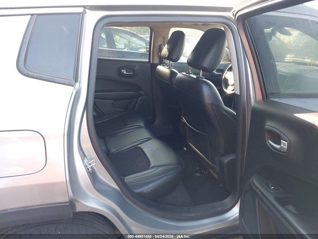3C4NJCBB6JT186652 2018 JEEP COMPASS photo no. 8