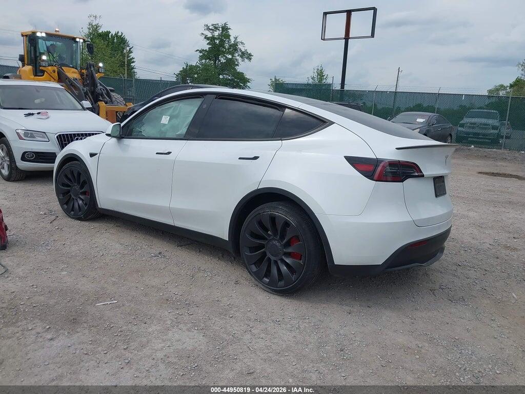 7SAYGDEF7SA339958 2025 TESLA MODEL Y photo no. 3