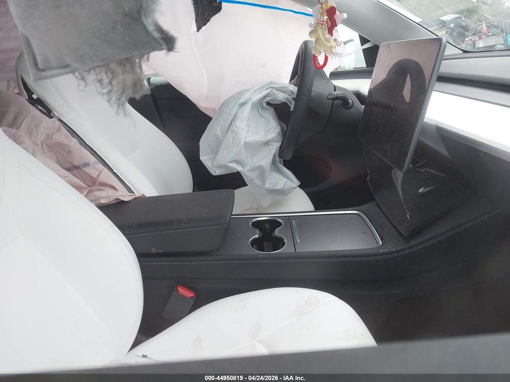 7SAYGDEF7SA339958 2025 TESLA MODEL Y photo no. 5