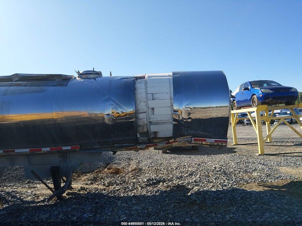 5WSAA452XHN048777 2017 WALKER STAINLESS EQUIP CO UNKNOWN photo no. 12