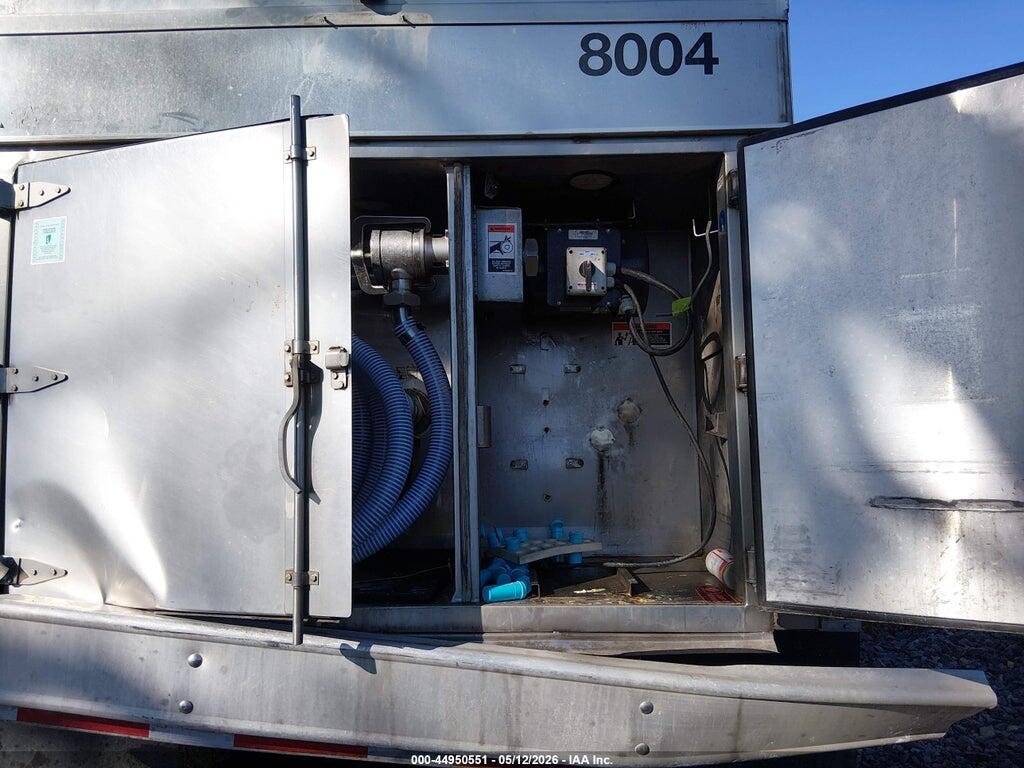 5WSAA452XHN048777 2017 WALKER STAINLESS EQUIP CO UNKNOWN photo no. 8