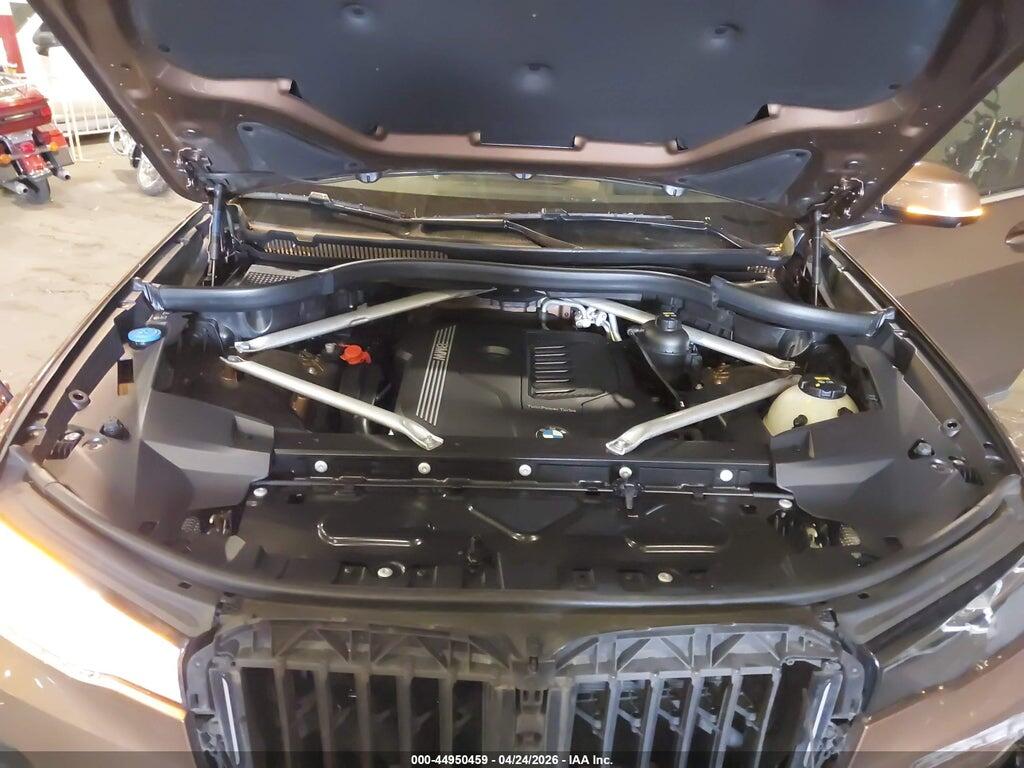 5UXCW2C54KLB43437 2019 BMW X7 photo no. 10