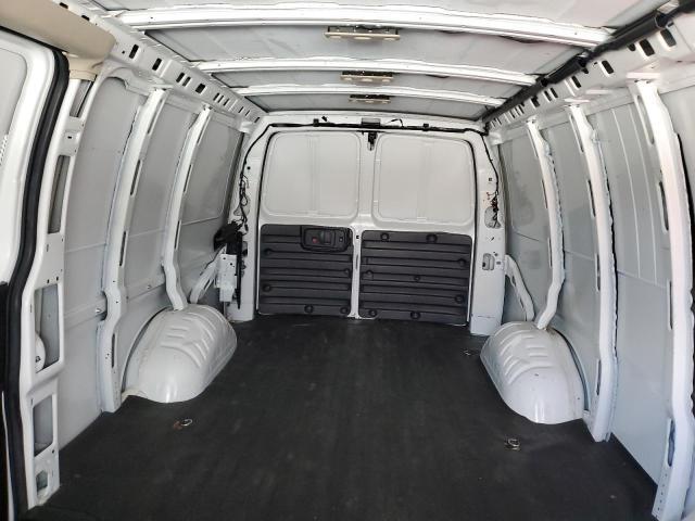 2022 CHEVROLET EXPRESS G2500 — Фото 10 из 13