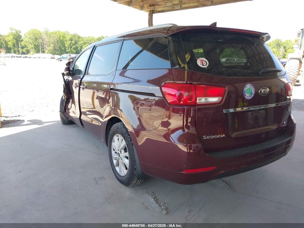 KNDMB5C13J6405829 2018 KIA SEDONA photo no. 3