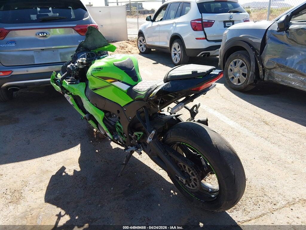 JKBZXVM10SA009786 2025 KAWASAKI ZX1002 photo no. 3