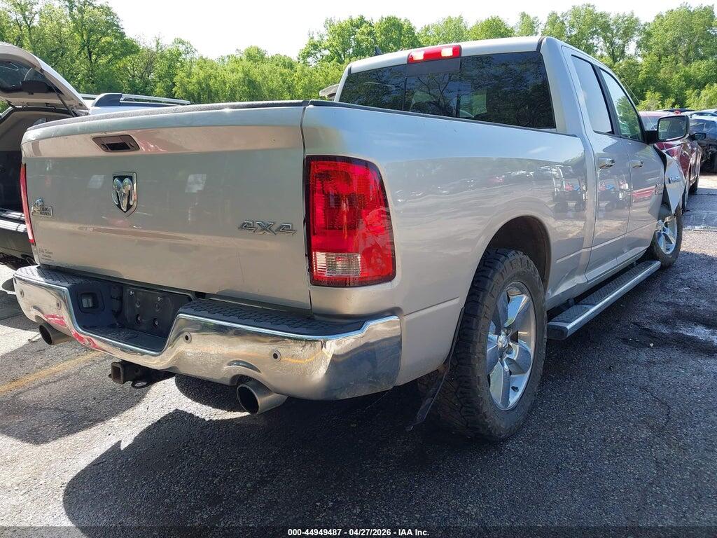 1C6RR7GT8JS104318 2018 RAM 1500 photo no. 4